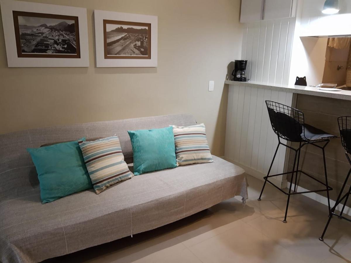 Cozy Flat In Copacabana * Rio de Janeiro